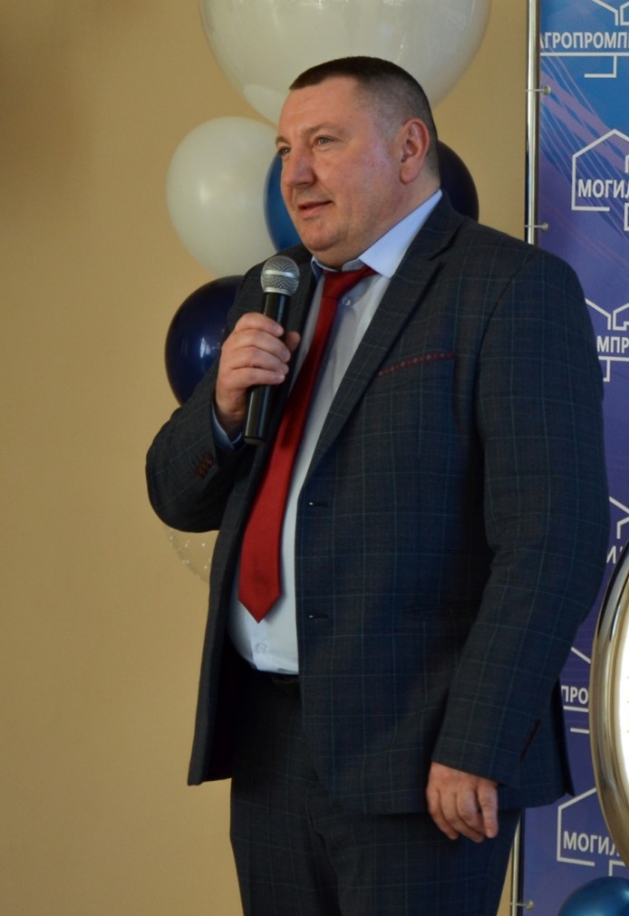 Поздравление директора с днём строителя